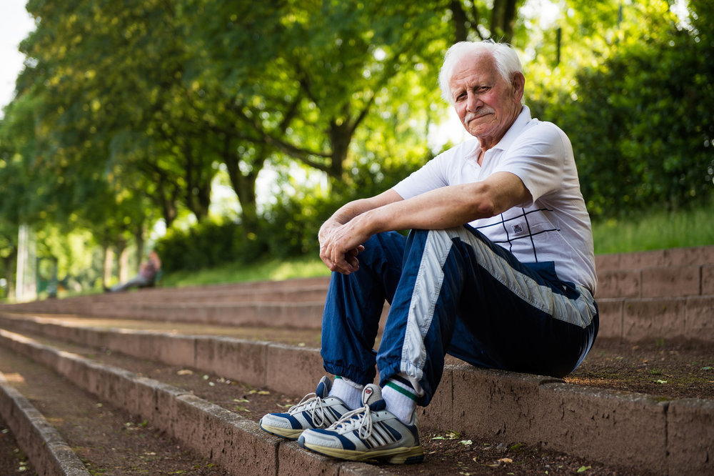 Senior*innen im Freien
