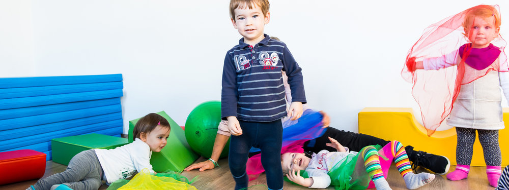 Kleine Entdecker - Sensomotorische Entwicklung fördern