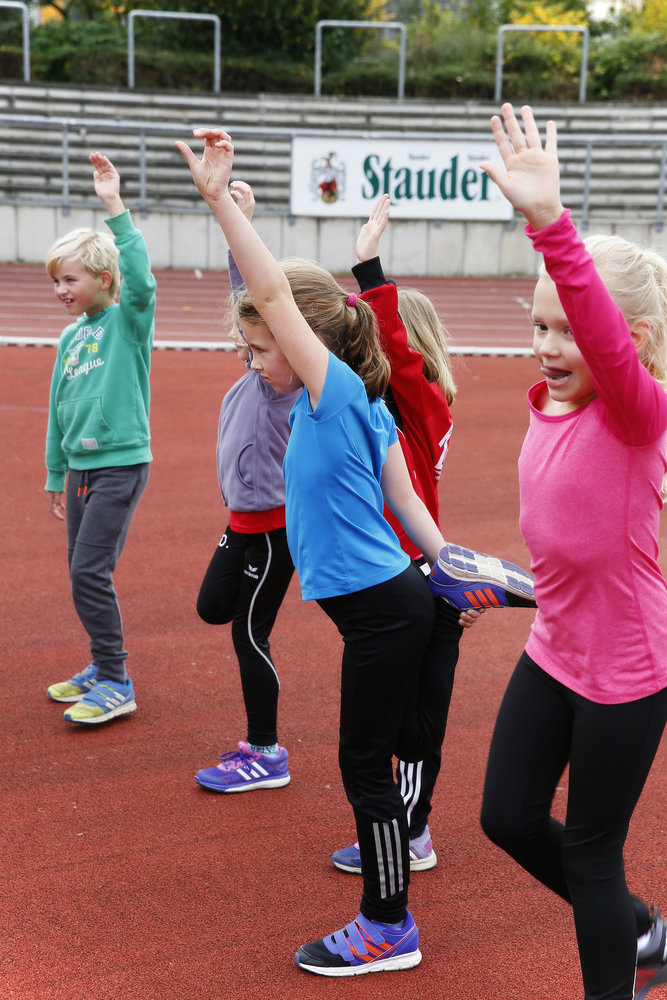 Laufen-Springen-Werfen - (Leicht-)Athletik für alle Sportarten