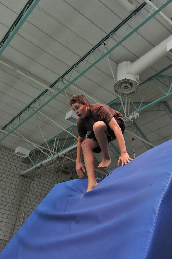 Abenteuer Sporthalle - Parcours für Kinder ab 8 Jahren