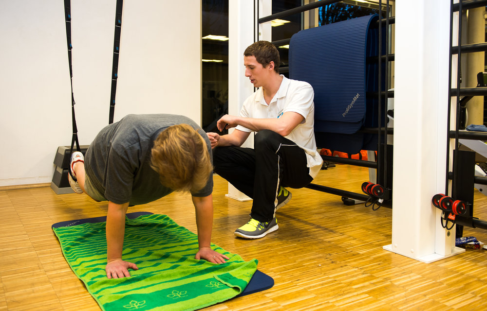 LVN Koop. Mit gezieltem Training - Sportverletzungen vermeiden15 LE