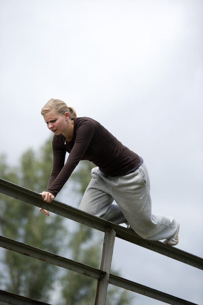 Seniorin Sport Outdoor Stehend